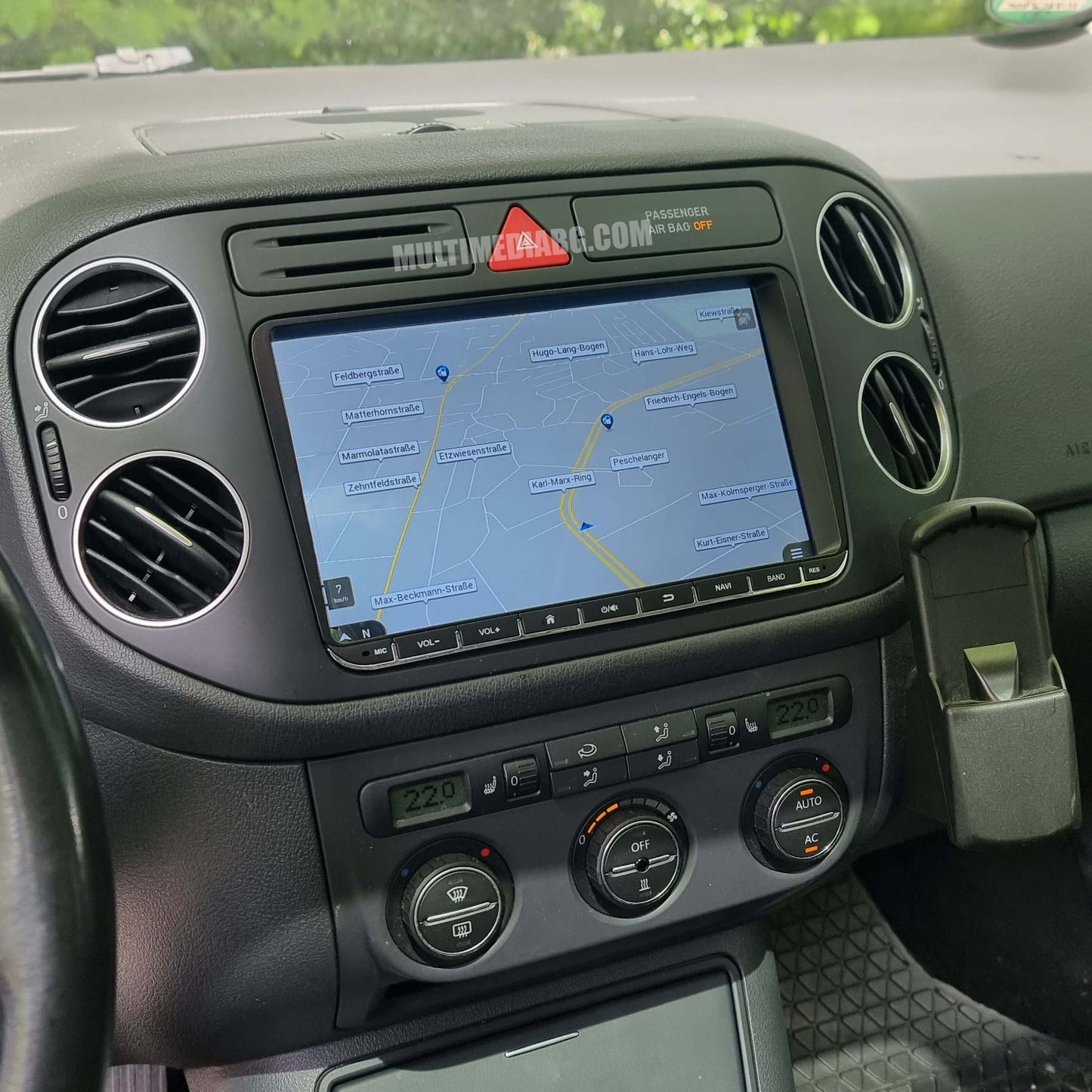 Volkswagen Tiguan 2007-2016 9"