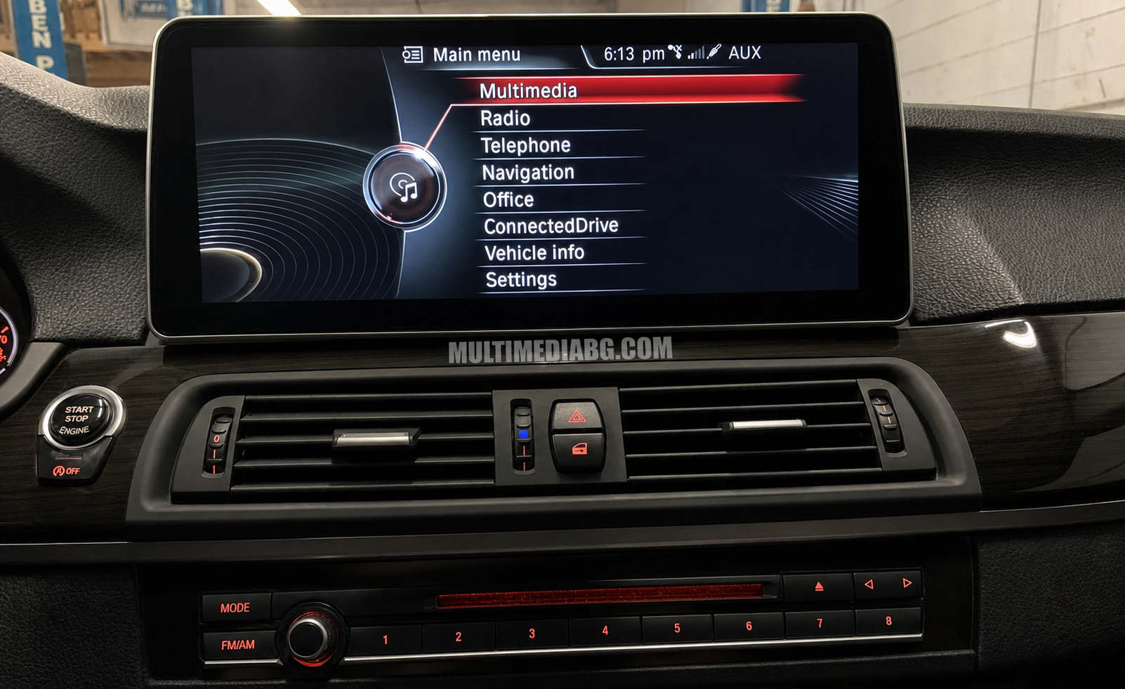 Android навигация, монтирана в таблото на BMW 5 F10 F11 F12  2011-2016 CIC NBT, изглед към централната конзола