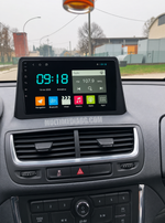 Таблото на Opel Mokka 2012-2016 с инсталиран Android екран