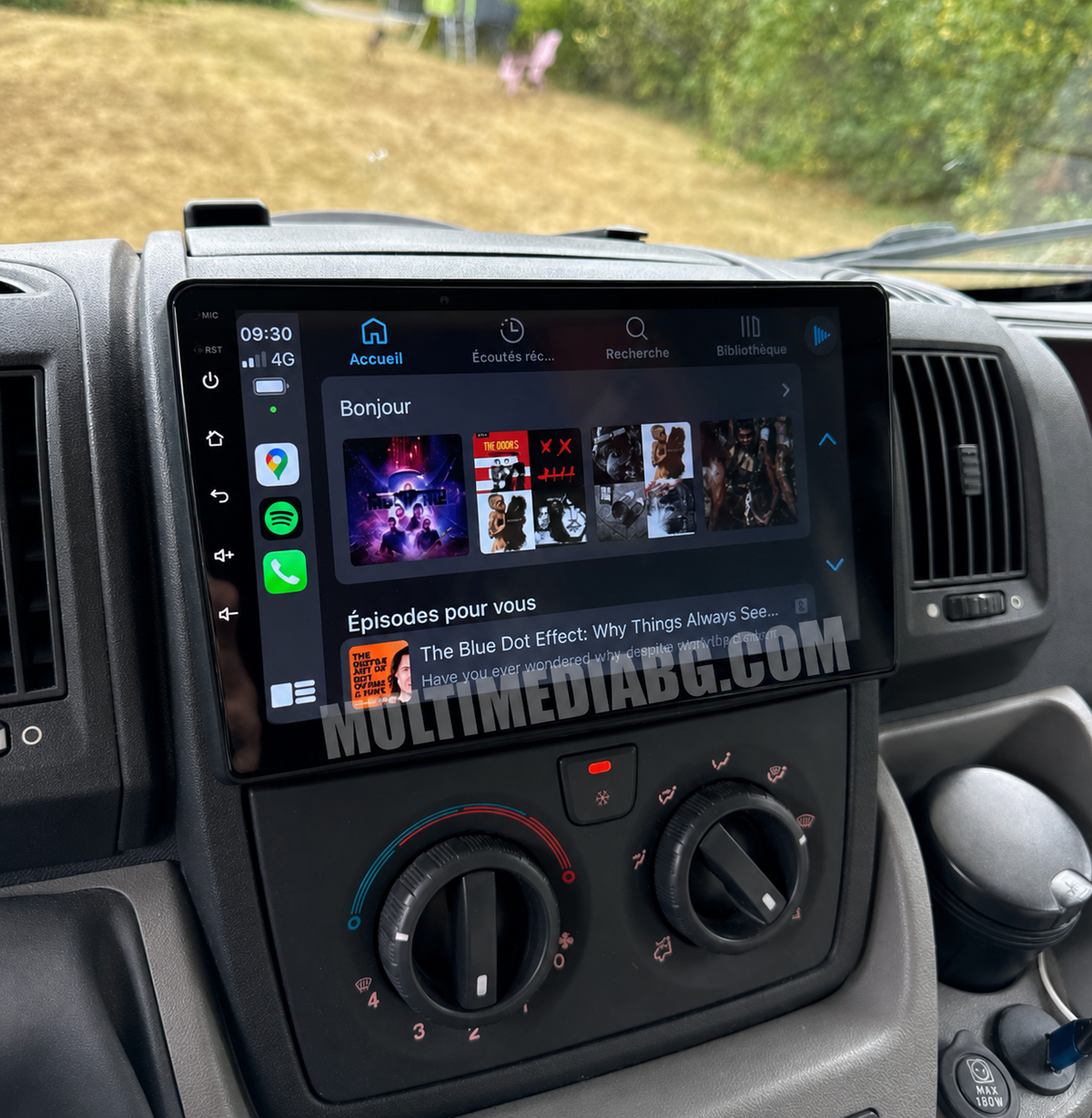 Инсталирана Android мултимедия в Citroen Jumper 2 2006-2022, изглед към таблото и екрана