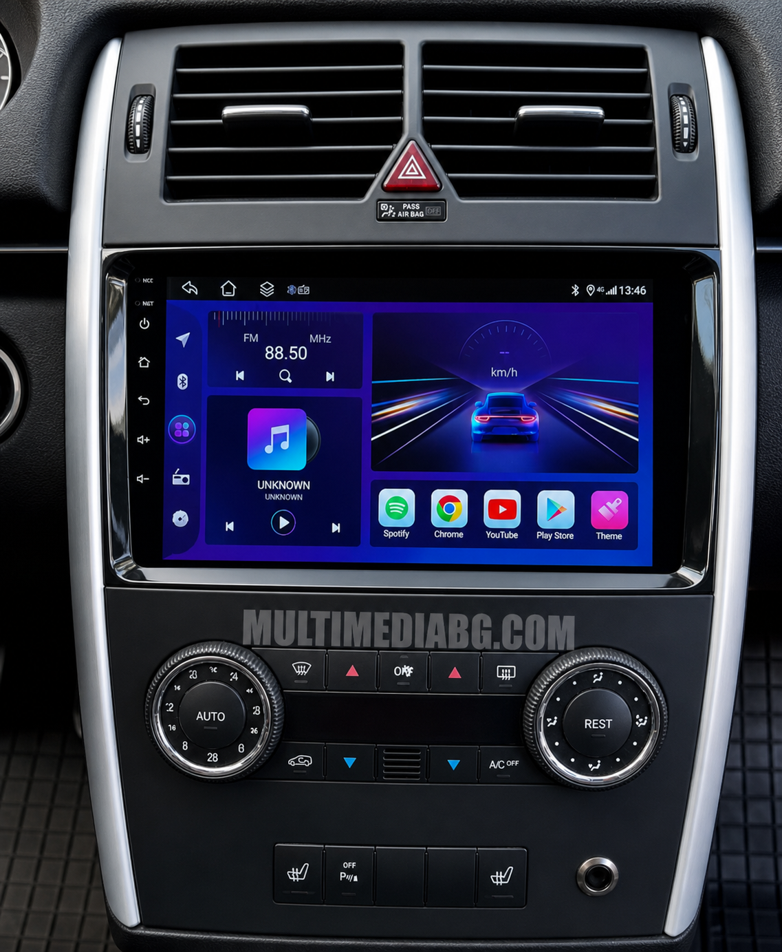 Инсталирана Android мултимедия в Mercedes A Class W169 (2004-2012), изглед към таблото и екрана