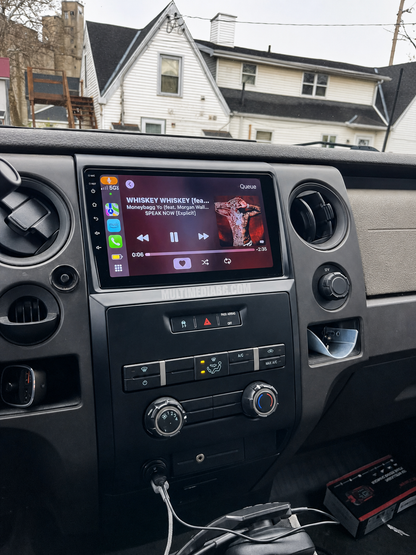 Инсталирана Android мултимедия в Ford F150 2008 - 2014, изглед към таблото и екрана