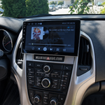 Android навигация, монтирана в таблото на Opel Astra J 2009 - 2017, изглед към централната конзола