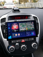 Android навигация, монтирана в таблото на Kia Ceed 2006 - 2012, изглед към централната конзола