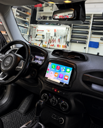 Инсталирана Android мултимедия в Jeep Renegade 2016 - 2020, изглед към таблото и екрана