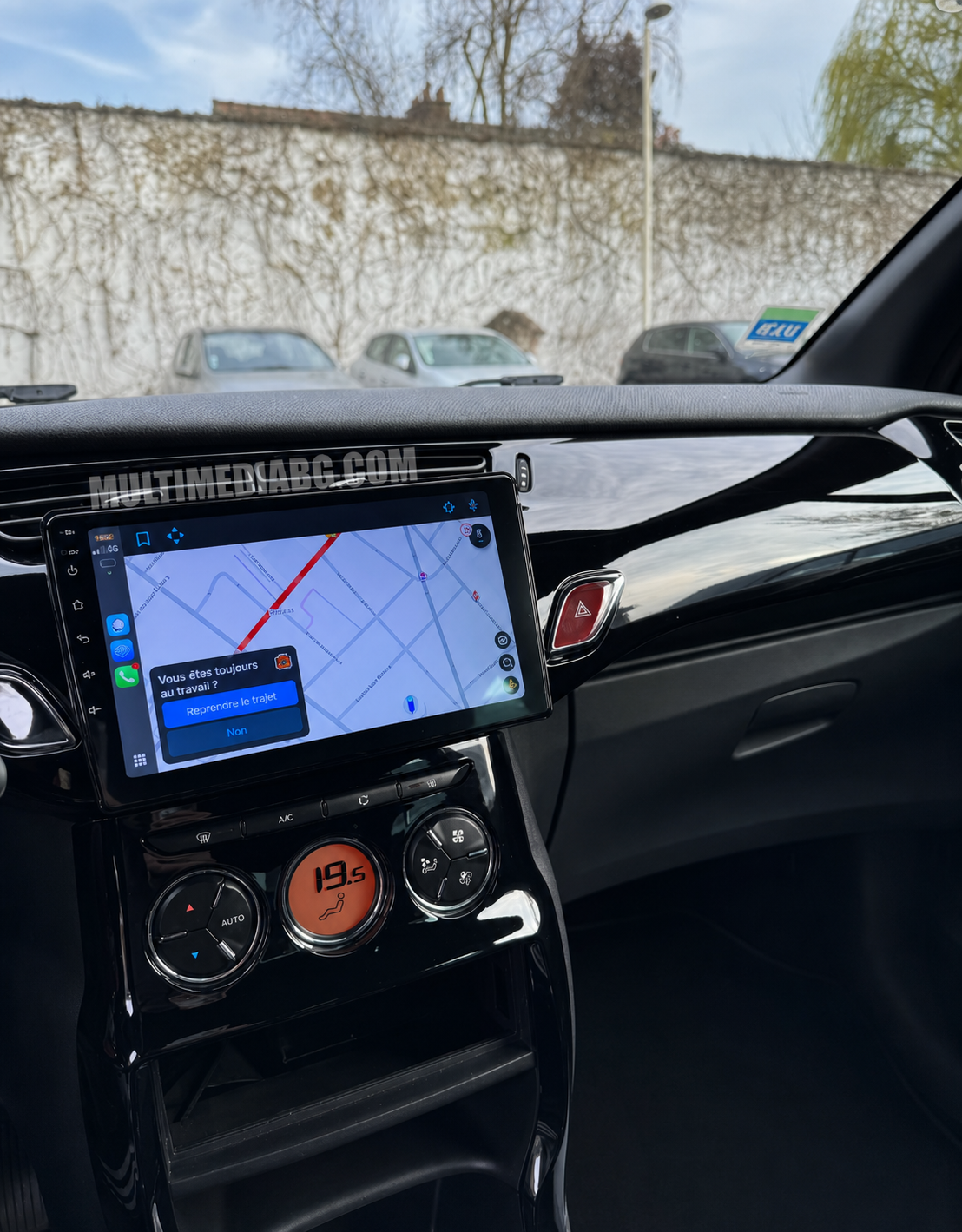 Инсталирана Android мултимедия в Citroen C3 2010 - 2016, изглед към таблото и екрана