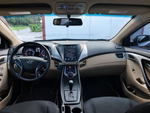 Android навигация, монтирана в Hyundai Elantra 2011–2013, фронтален изглед към таблото