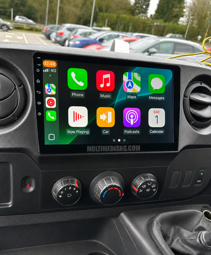 Инсталирана Android мултимедия в Nissan NV400 2010–2019, изглед към централната конзола.