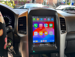 Централното табло на Chevrolet Captiva 2006 - 2012 9.7" с инсталирана Android навигация