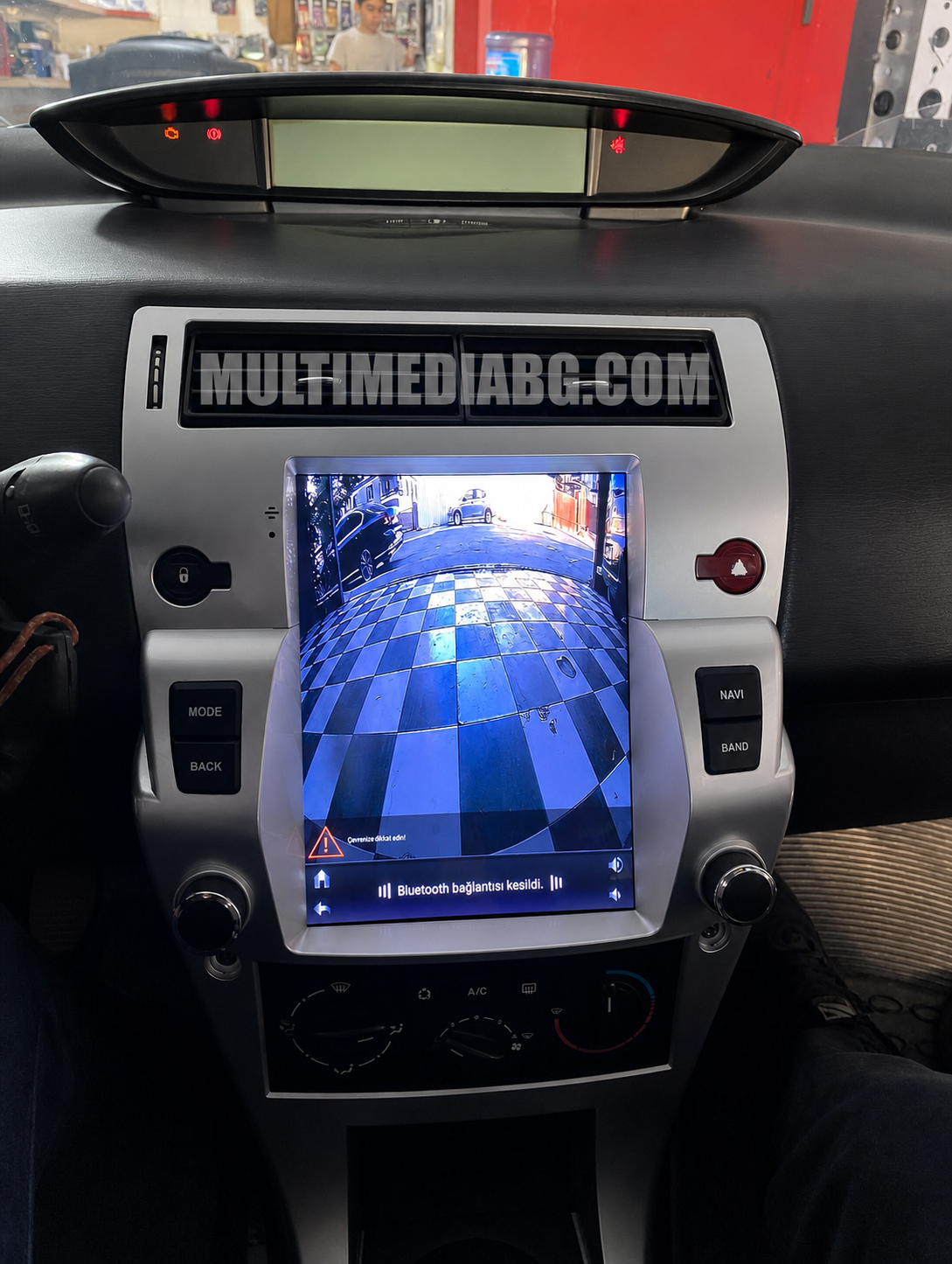 Монтирана Android мултимедия за Citroen C-Triomphe – реален изглед в автомобила – изглед 3