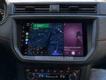 Инсталирана Android мултимедия в Seat Ibiza 2017–2021, изглед към централната конзола.
