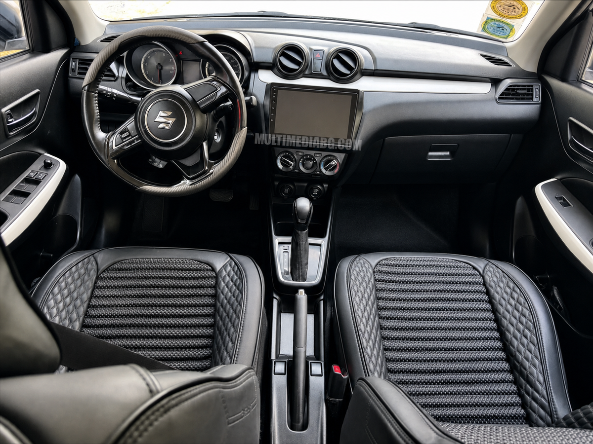 Инсталирана Android мултимедия в Suzuki Swift 2017-2023, изглед към таблото и екрана