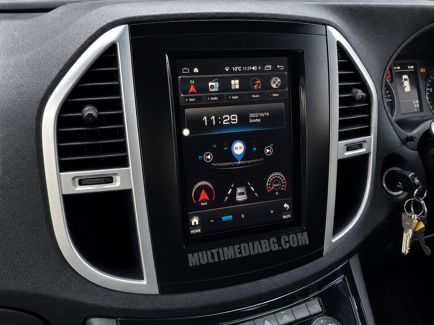 Инсталирана Android мултимедия в Mercedes Vito 3 W447 2014-2020 9.7", изглед към таблото и екрана