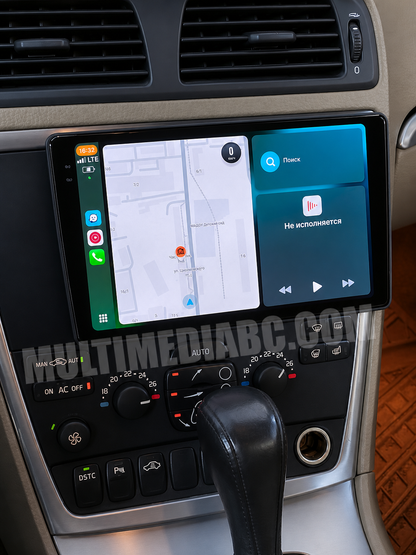Android навигация, монтирана в таблото на Volvo V70 2004 - 2014, изглед към централната конзола