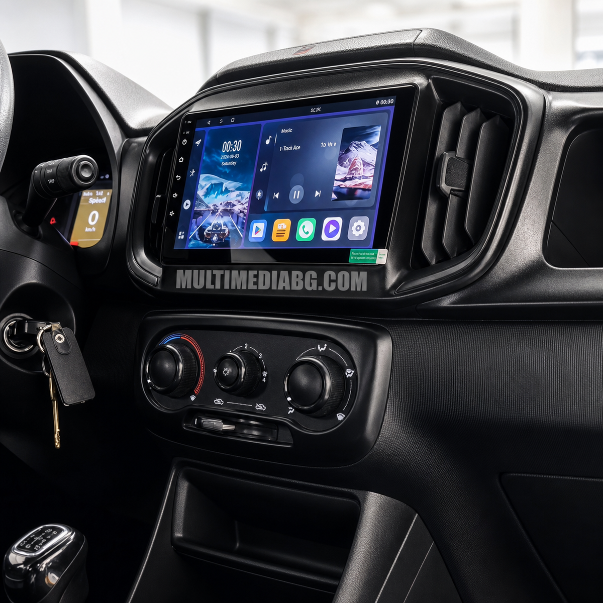 Android навигация, монтирана в таблото на Fiat Strada 2020-2024, изглед към централната конзола