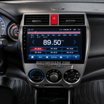 Android навигация, монтирана в таблото на Honda City 2008-2013, изглед към централната конзола