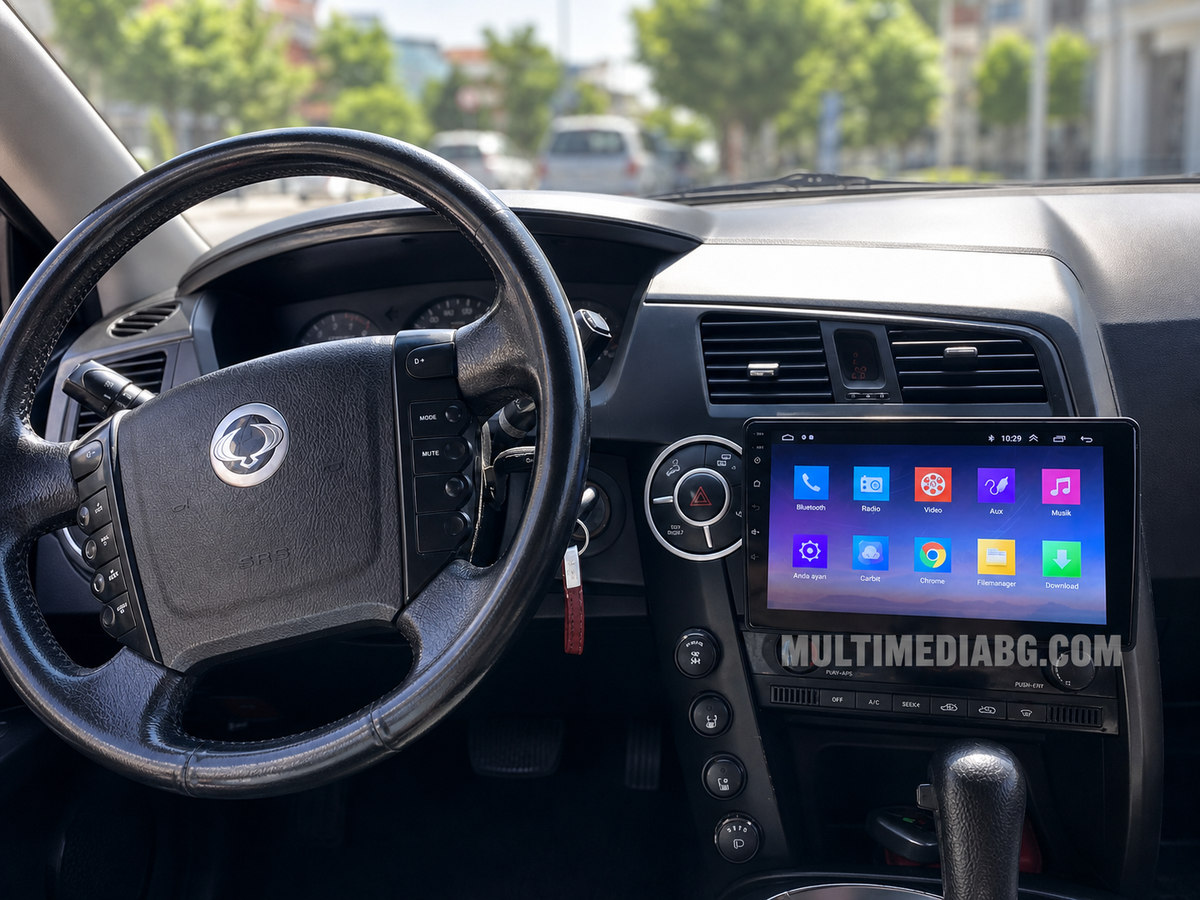 Android навигация, монтирана в таблото на Ssangyong Kyron 2005 -2010, изглед към централната конзола