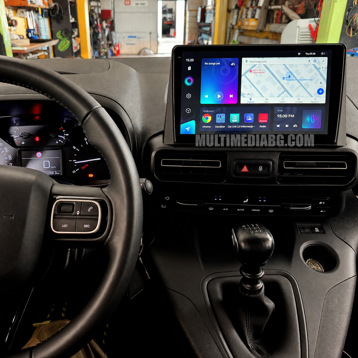 Инсталирана Android мултимедия в Citroen Berlingo 3 2018-2024, изглед към таблото и екрана