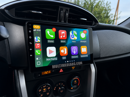 Инсталирана Android мултимедия в Toyota GT86 2012–2020, изглед към централната конзола.