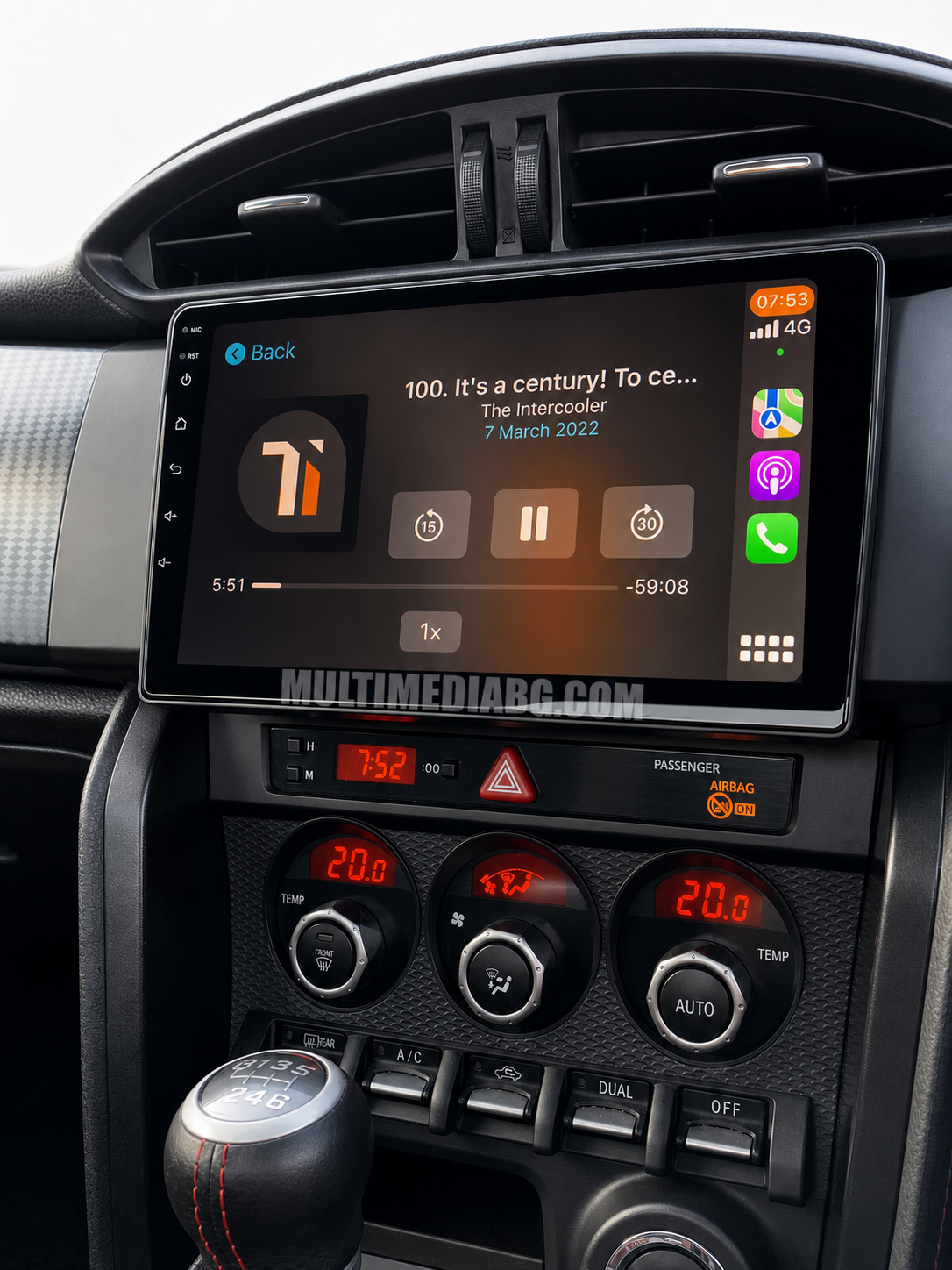 Android навигация в Subaru BRZ 2012–2020, показана от мястото на водача.