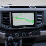 Изглед към монтираната Android мултимедия в Volkswagen Crafter 2017-2021