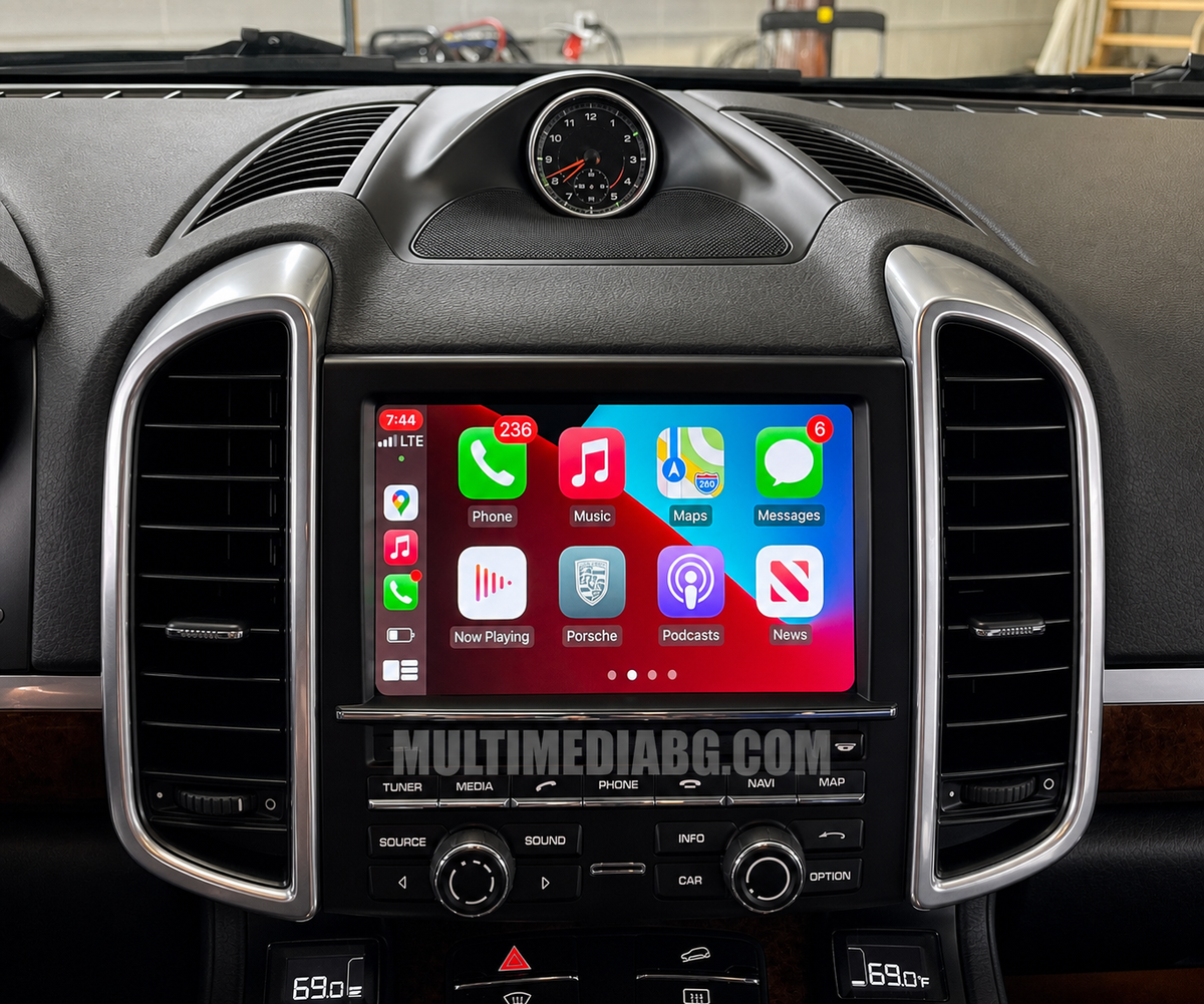 CarPlay интерфейс на фабричната мултимедия в Porsche Cayenne 2010–2016