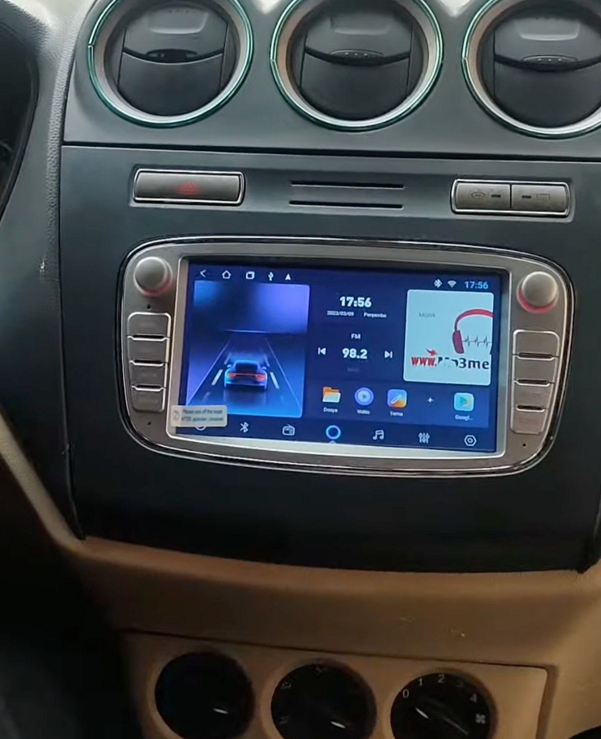 Ford Connect 2008 - 2011 7"