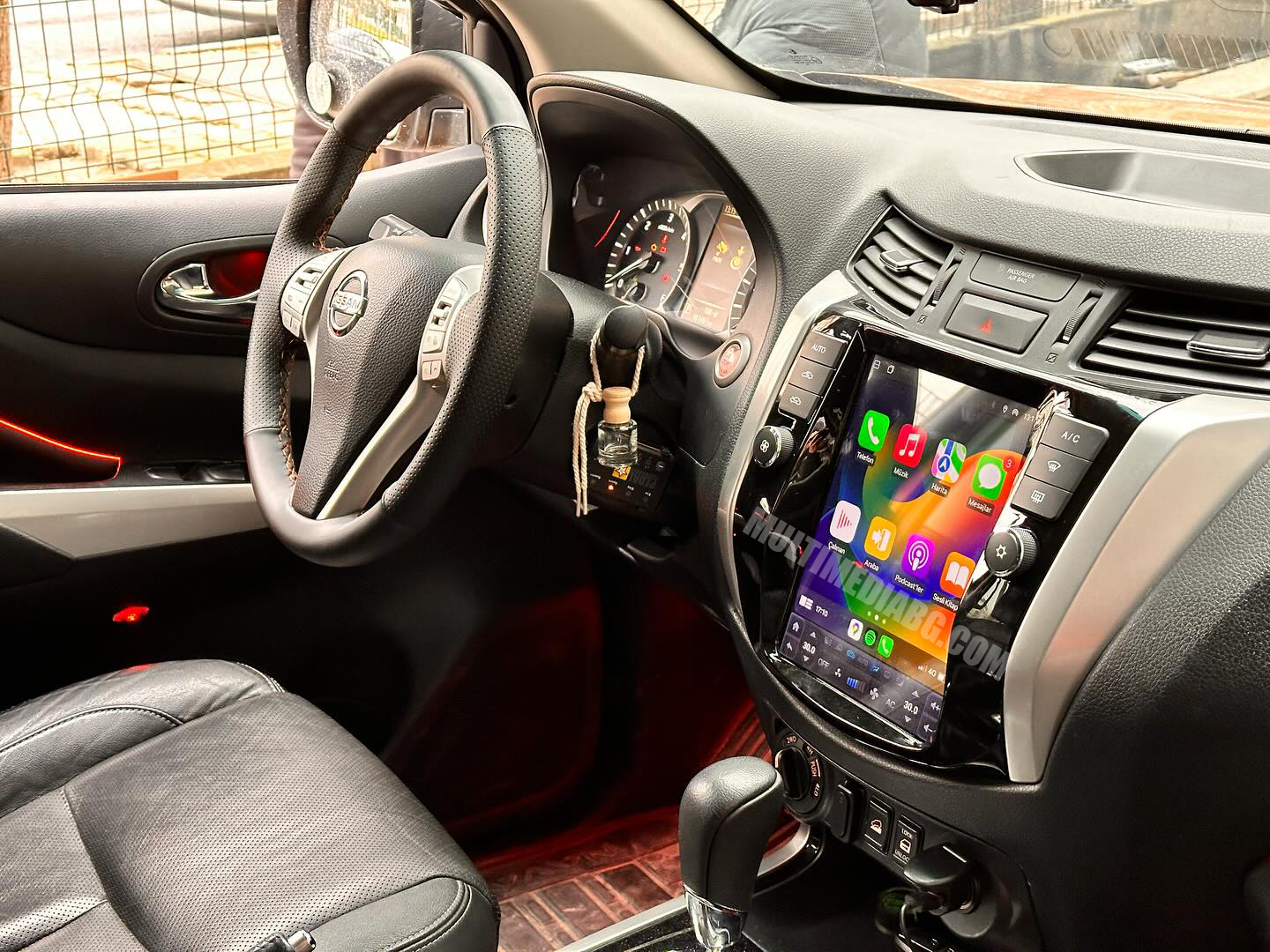 Nissan Navara NP300 2015 - 2024 9.7"