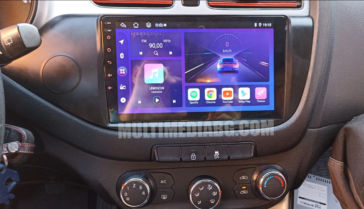 Монтирана Android мултимедия за KIA CEED – реален изглед в автомобила – изглед 2