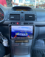 toyota-avensis-t25-navigation-dashboard-install.jpg