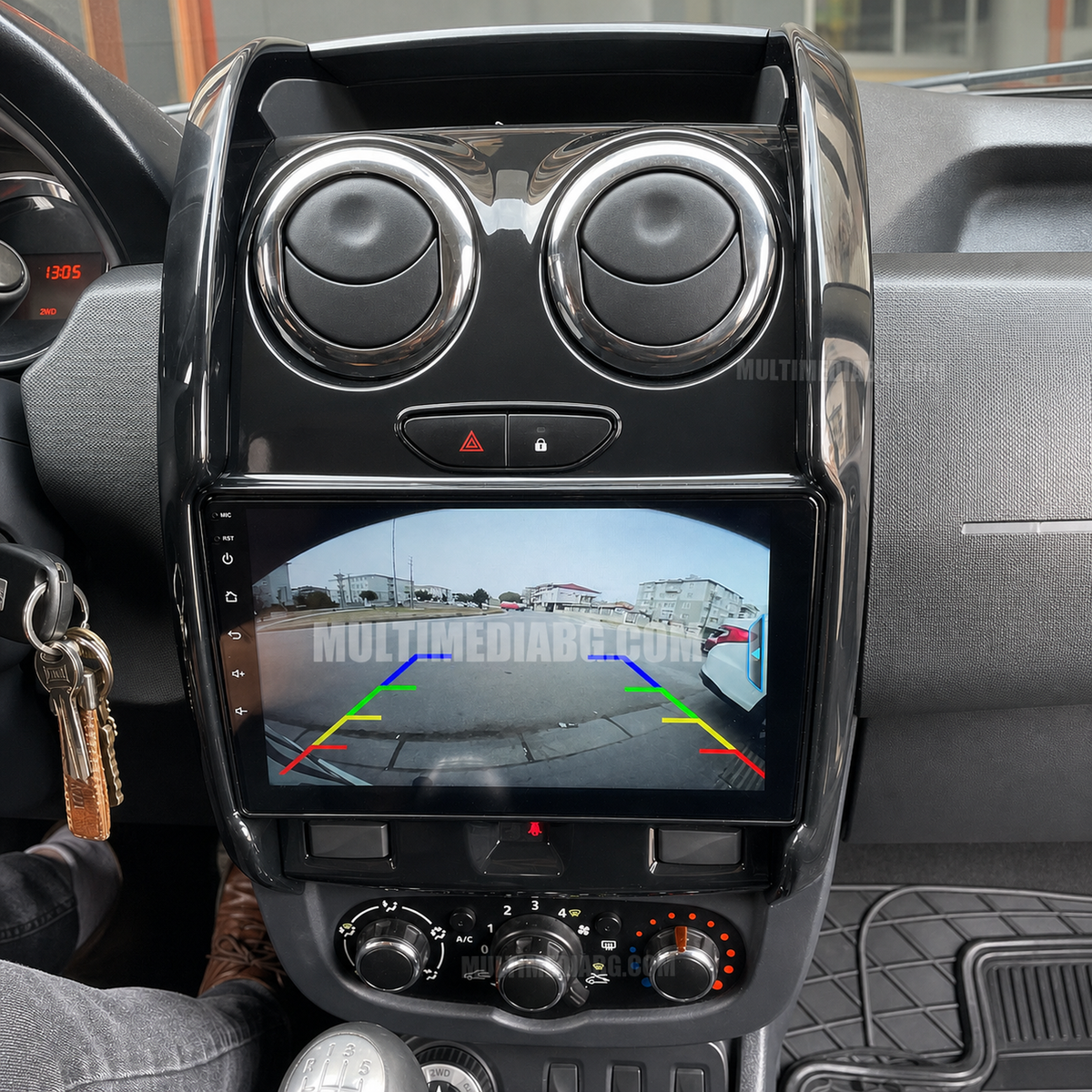 Dacia Duster 2015-2020 – Android мултимедия с CarPlay, GPS навигация и Bluetooth – реална инсталация в автомобила