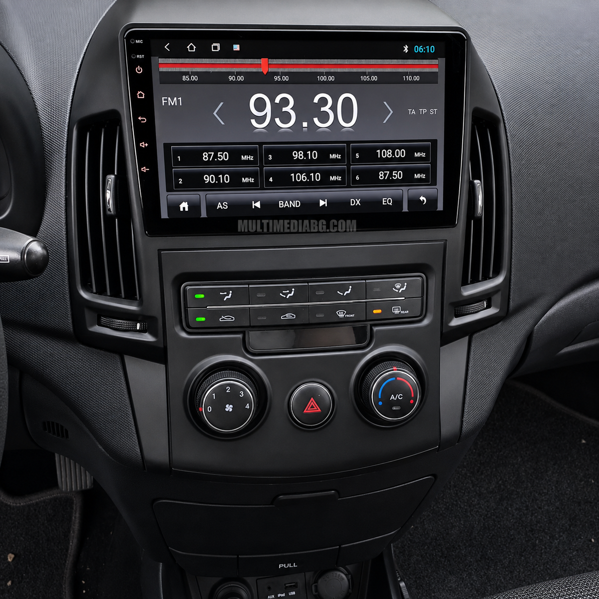 Монтирана Android мултимедия за Hyundai i30 – реален изглед в автомобила – изглед 2