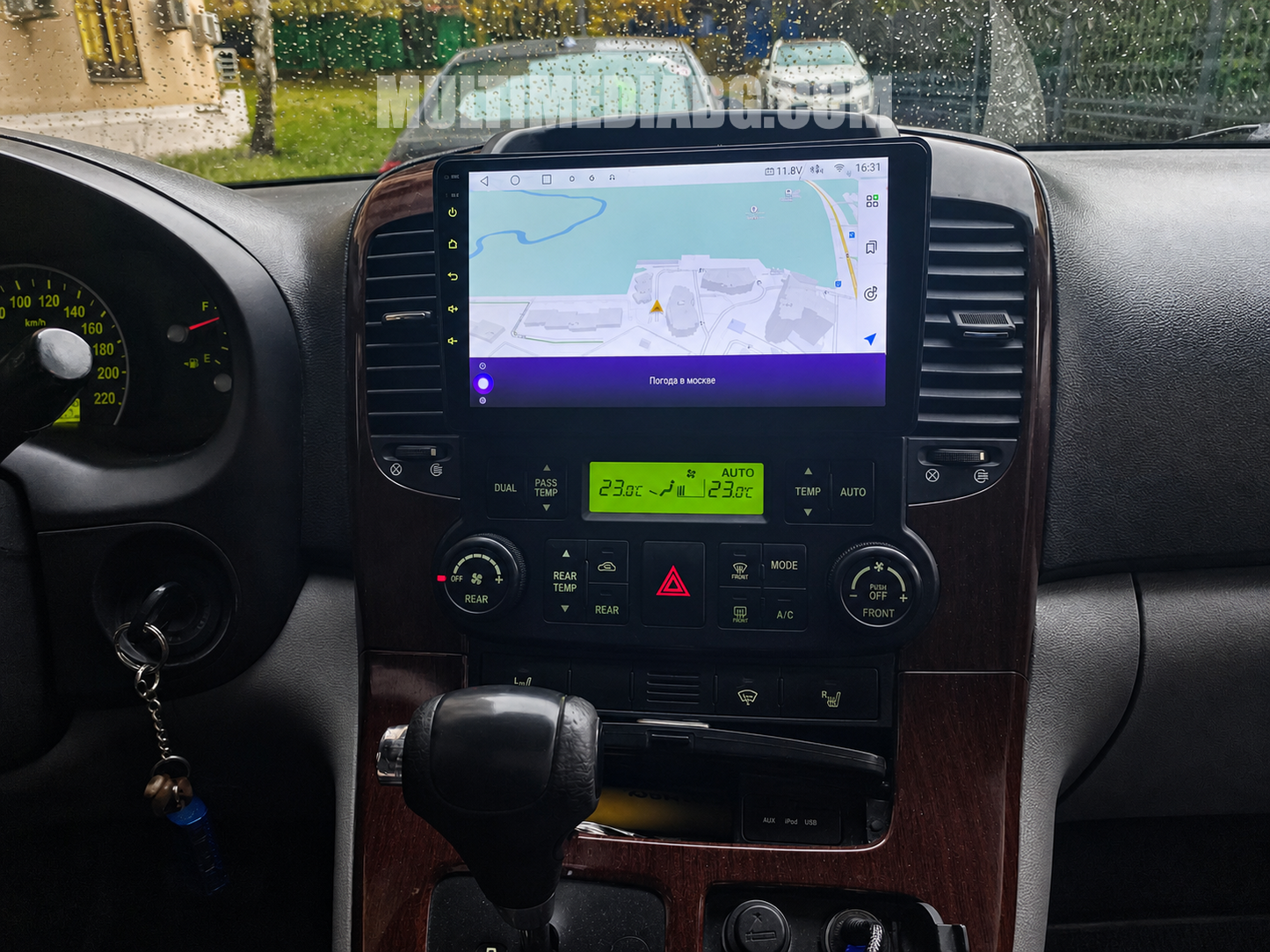 Монтирана Android мултимедия с навигация в Kia Carnival 2006–2014
